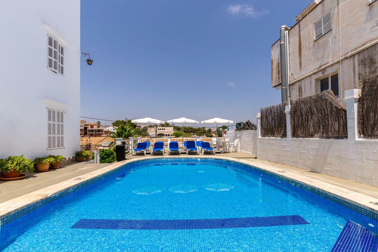 Hostal Residencia San Francisco Puerto Colom Dış mekan fotoğraf